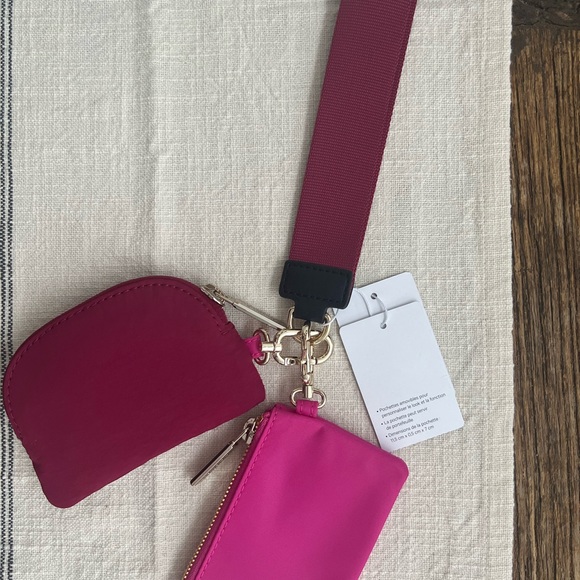 Lululemon Dual Pouch Wristlet - Picture 6 of 10